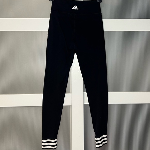 Adidas Womens size xs leggings - Picture 3 of 3